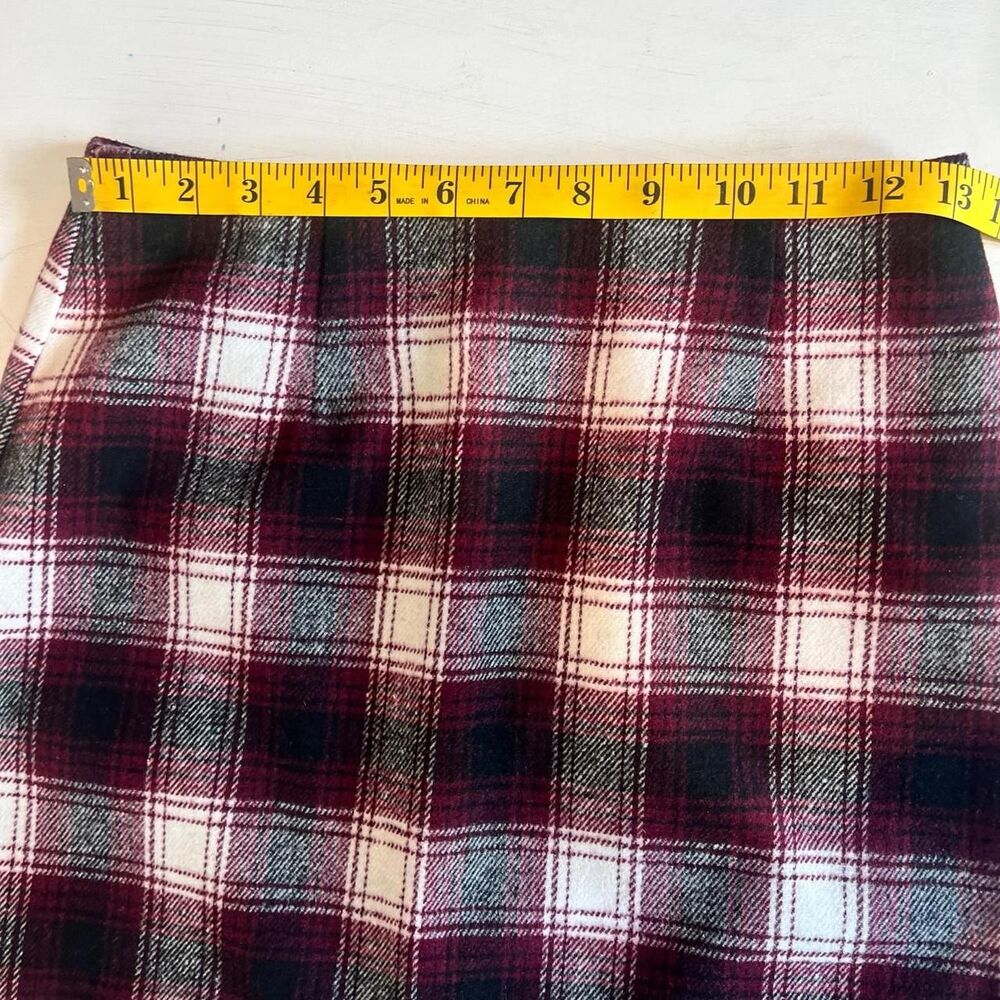 Forever-21 Women's Burgundy and Red Skirt - Picture 3 of 8